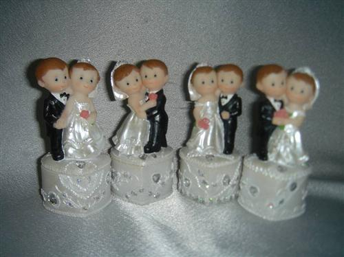 Bride & Groom Pin Box
